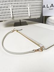 Fortok Alaïa Neo Mina 32 Perforated Calfskin Tote White 32x19x16cm - 5