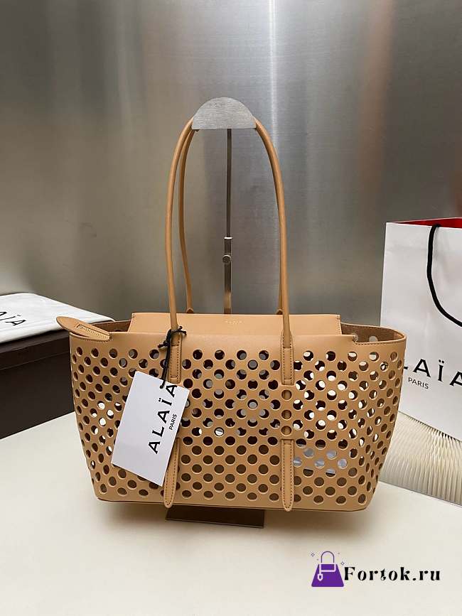 Fortok Alaïa Neo Mina 32 Perforated Calfskin Tote Brown 32x19x16cm - 1