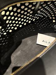 Fortok Alaïa Neo Mina 32 Perforated Calfskin Tote Black 02 32x19x16cm - 5