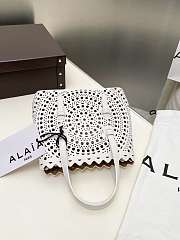 Fortok Mina 25 vienne circulaire white leather tote bag 20 x 17 x 10 cm - 2