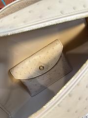 Fortok Loro Piana Extra Pocket L19 Beige Ostrich Leather 27 x 10 x 16 cm - 6