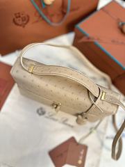Fortok Loro Piana Extra Pocket L19 Beige Ostrich Leather 27 x 10 x 16 cm - 5