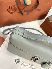 Fortok Loro Piana Extra Pocket L27 Baby Green 27 x 10 x 16 cm  - 4