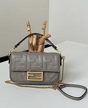 Fortok Fendi Baguette FF Logo Bag Ebony 19×5×12cm - 1