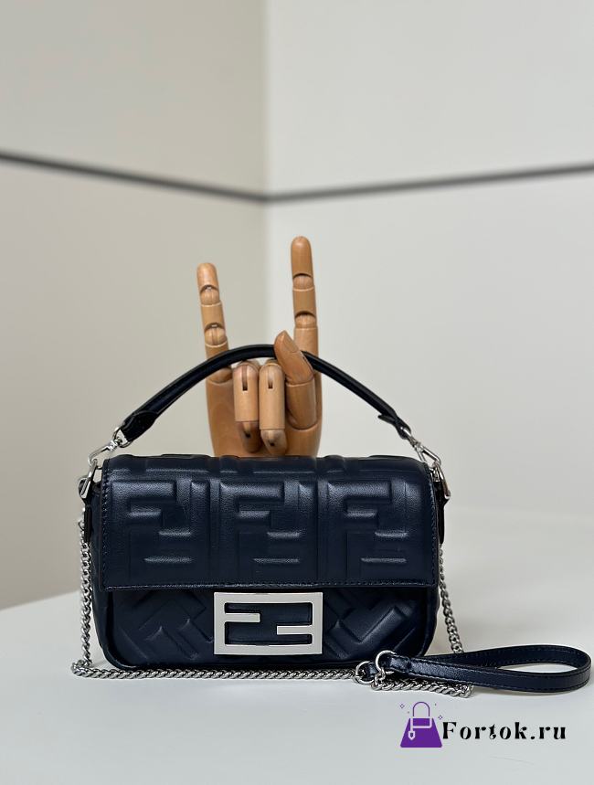 Fortok Fendi Baguette FF Logo Bag Black Silver 19×5×12cm - 1