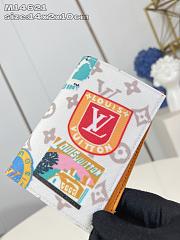 Fortok LOUIS VUITTON Passport Cover Monogram 14 x 2 x 10 cm - 3