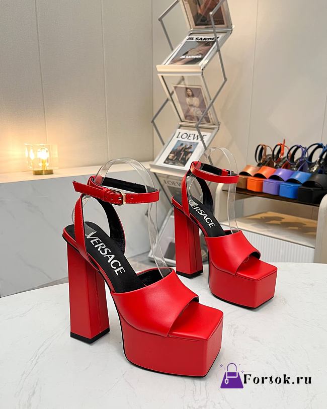 Fortok Versace Medusa Aevitas Satin Platform Sandals Red Heels 14cm, Platform 5 cm  - 1