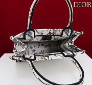 Fortok Dior Small Dior Book Tote Beige Millefiori Embroidery 26*22*8cm - 3