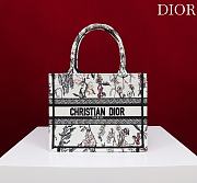 Fortok Dior Small Dior Book Tote Beige Millefiori Embroidery 26*22*8cm - 1