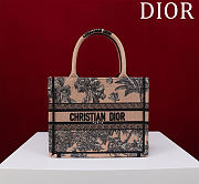 Fortok Dioriviera Small Dior Book Tote Beige Toile de Jouy Palms Embroidered Raffia 26*22*8cm - 1
