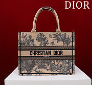 Fortok Dioriviera Medium Dior Book Tote Beige Toile de Jouy Palms Embroidered Raffia 36*28*16cm - 1
