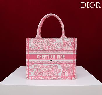 Fortok Dior Small Book Tote White and Yarrow Pink Toile de Jouy Sauvage Embroidery 26*22*8cm
