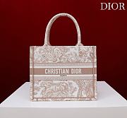 Fortok Dior Small Book Tote White and Beige Toile de Jouy Sauvage Embroidery 26*22*8cm - 1