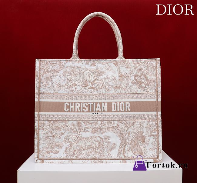 Fortok Dior Large Book Tote White and Beige Toile de Jouy Sauvage Embroidery 41*35*18cm - 1