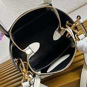 Fortok Prada Leather mini handbag With Strap White 18*19.5*9cm - 5