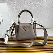 Fortok Prada Leather mini handbag With Strap Clay Gray 18*19.5*9cm  - 1