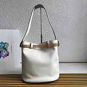 Fortok Prada Bucket bags White 6.5cm*29cm*18cm   - 2