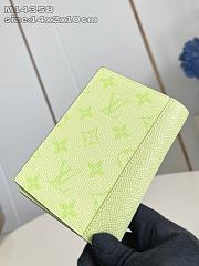 Fortok Louis Vuitton Wallet Monogram Neon Green 10 x 14 x 2cm  - 3