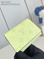 Fortok Louis Vuitton Wallet Monogram Neon Green 8 x 10 x 1cm  - 4