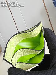 Fortok Louis Vuitton Card Holder Monogram Neon Green 7 x 11 x 1cm - 2