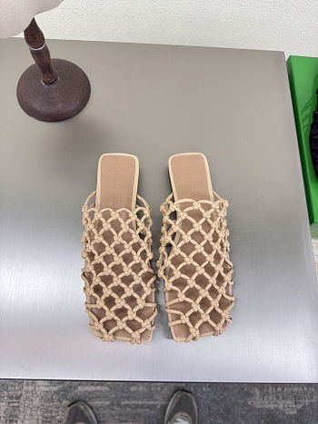 Fortok Bottega Venetas Sandals Beige