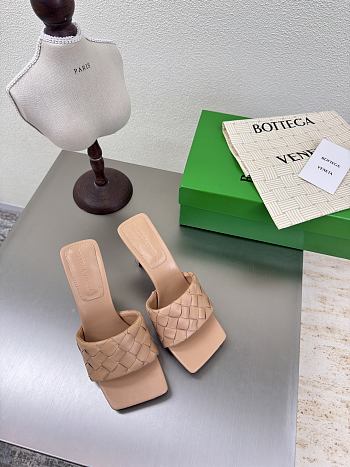 Fortok Bottega Veneta Parco High Heels Mule Beige