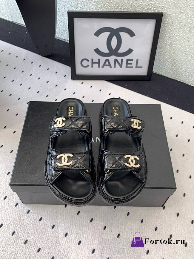 Fortok Chanel Sandals Logo Black  - 1