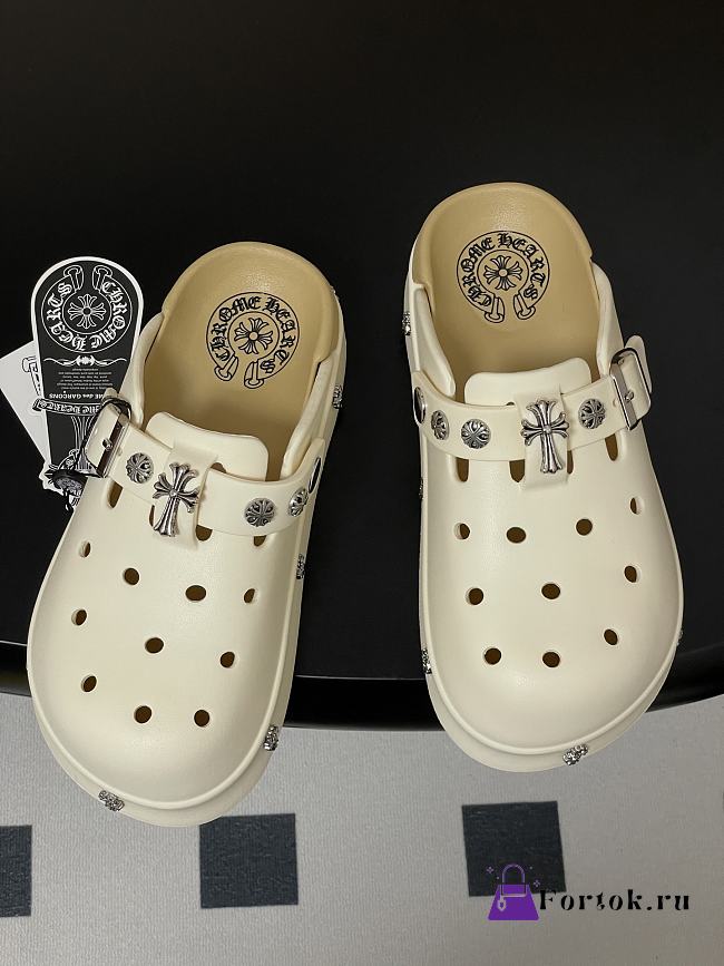 Fortok Chrome Hearts Crocs White - 1
