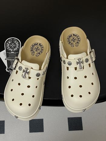 Fortok Chrome Hearts Crocs White