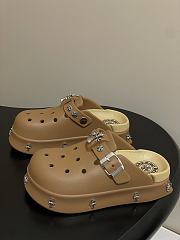 Fortok Chrome Hearts Crocs Brown - 2