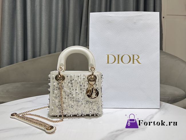 Fortok Dior Mini Lady Dior Bag Square-motif Embroidery Set with White Strass and Round Beads 17 x 15 x 7 cm - 1