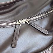 Fortok Bottega Veneta Zigzag Brown 38*30*0cm - 3