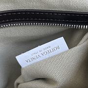 Fortok Man Bottega Veneta Arco Camera Bag Off-White 27x19x9cm - 2