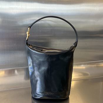 Fortok Bottega Veneta Hobo knot Black 31x23x14cm