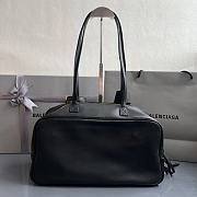 Fortok Balenciaga Carrie Bowling Black Large Bag Gold Hardware 36x16X18.7cm - 3