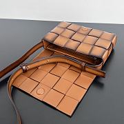 Fortok Bottega Veneta Cassette Coffee 23x15x5cm - 6