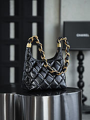 Fortok Chanel 24A Small Hobo bag Black 22.5*19.5*8.5cm - 2