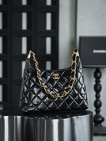 Fortok Chanel 24A Hobo bag Black 29*32*10cm