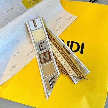 Fortok Fendi Wrappy Bandeau scarf in yellow versatile silk 105x5cm