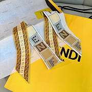 Fortok Fendi Wrappy Bandeau scarf in yellow versatile silk 105x5cm - 5