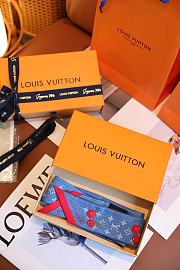 Fortok Louis Vuitton x Takashi Murakami Bandou BB Monogram Denim Cherry 5x120cm - 2