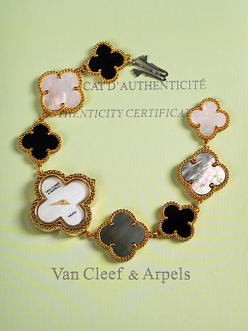 Fortok Van Cleef & Arpels Alhambra Watch Bracelet White