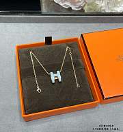 Fortok Hermès Pre-Owned 2010s Mini Pop H necklace Blue - 3