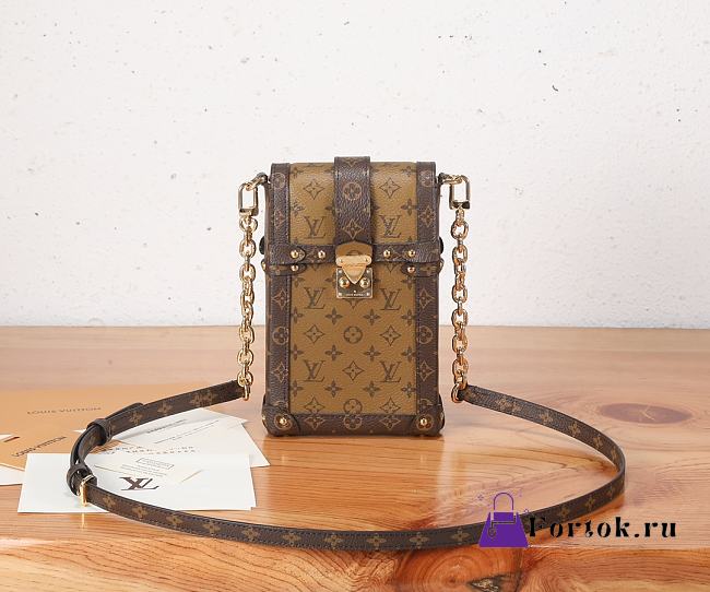 Fortok Louis Vuitton Vertical Trunk Pochette Brown Monogram 11 x 17.5 x 3.5 cm - 1