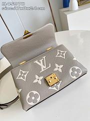 Fortok Louis Vuitton Madeleine BB Beige Monogram Off-White 24*17*8.5Cm  - 4