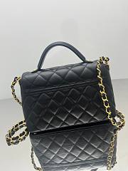 Fortok Chanel 25ss Flap Bag With Top Handle Black 14x20x6cm - 2