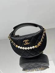 Fortok Chanel Quilted Circle Pouch Bag Black w/ Chain Gold Hardware 14x11.4x3.2cm - 1