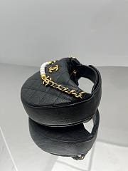 Fortok Chanel Quilted Circle Pouch Bag Black w/ Chain Gold Hardware 14x11.4x3.2cm - 5