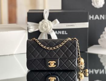 Fortok Chanel Flap Bag Mini Black 13:20:7cm