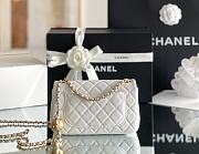 Fortok Chanel Flap Bag Mini White 13:20:7cm - 2